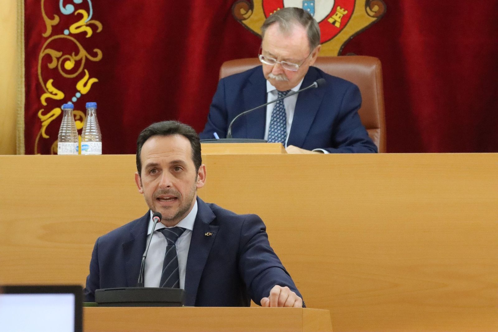 Juan Sergio Redondo, portavoz de Vox, en su intervención en el Pleno de Presupuestos