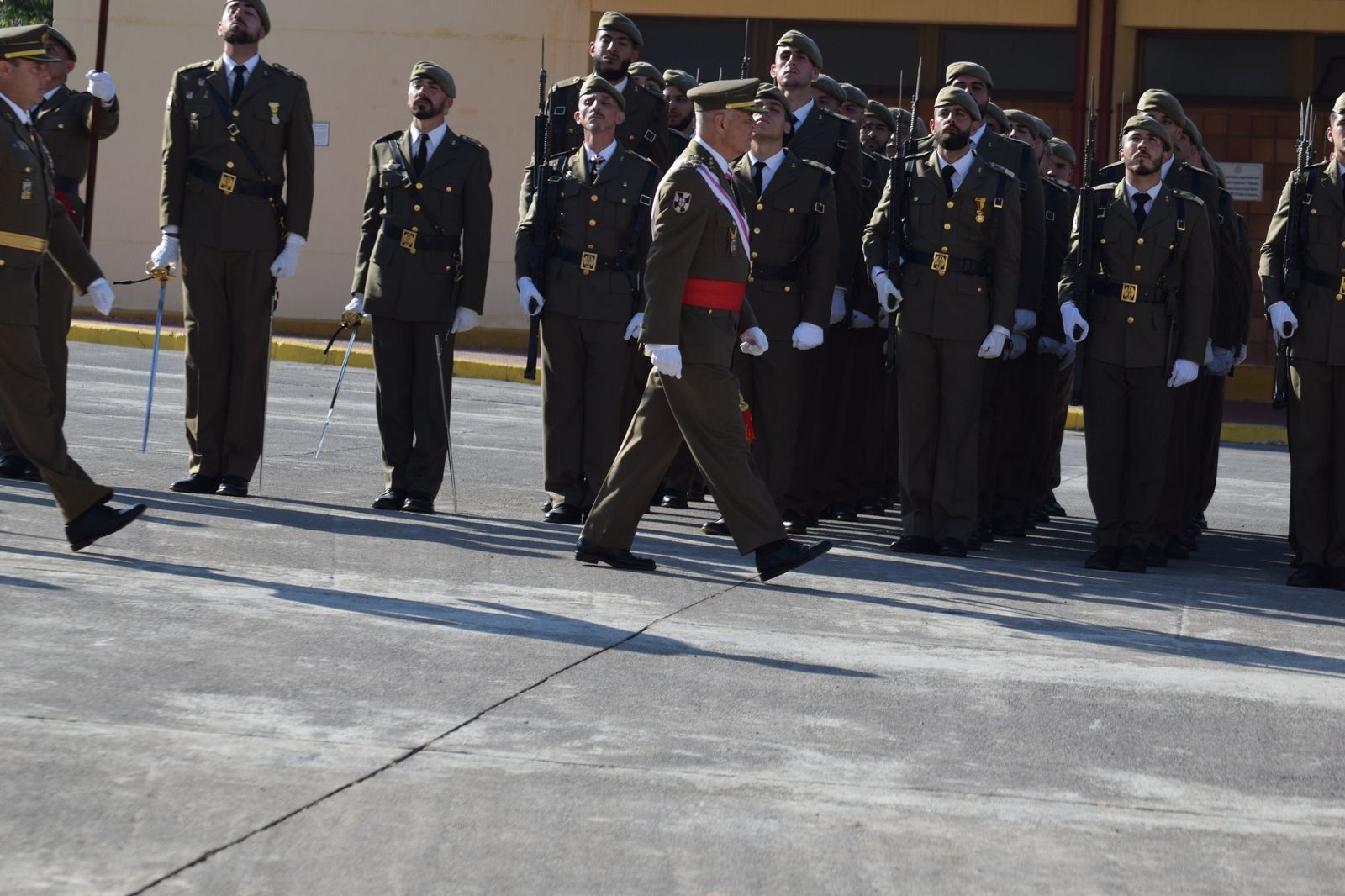 El Regimiento de Ingenieros 7 honra a San Fernando en una solemne parada militar en El Jaral