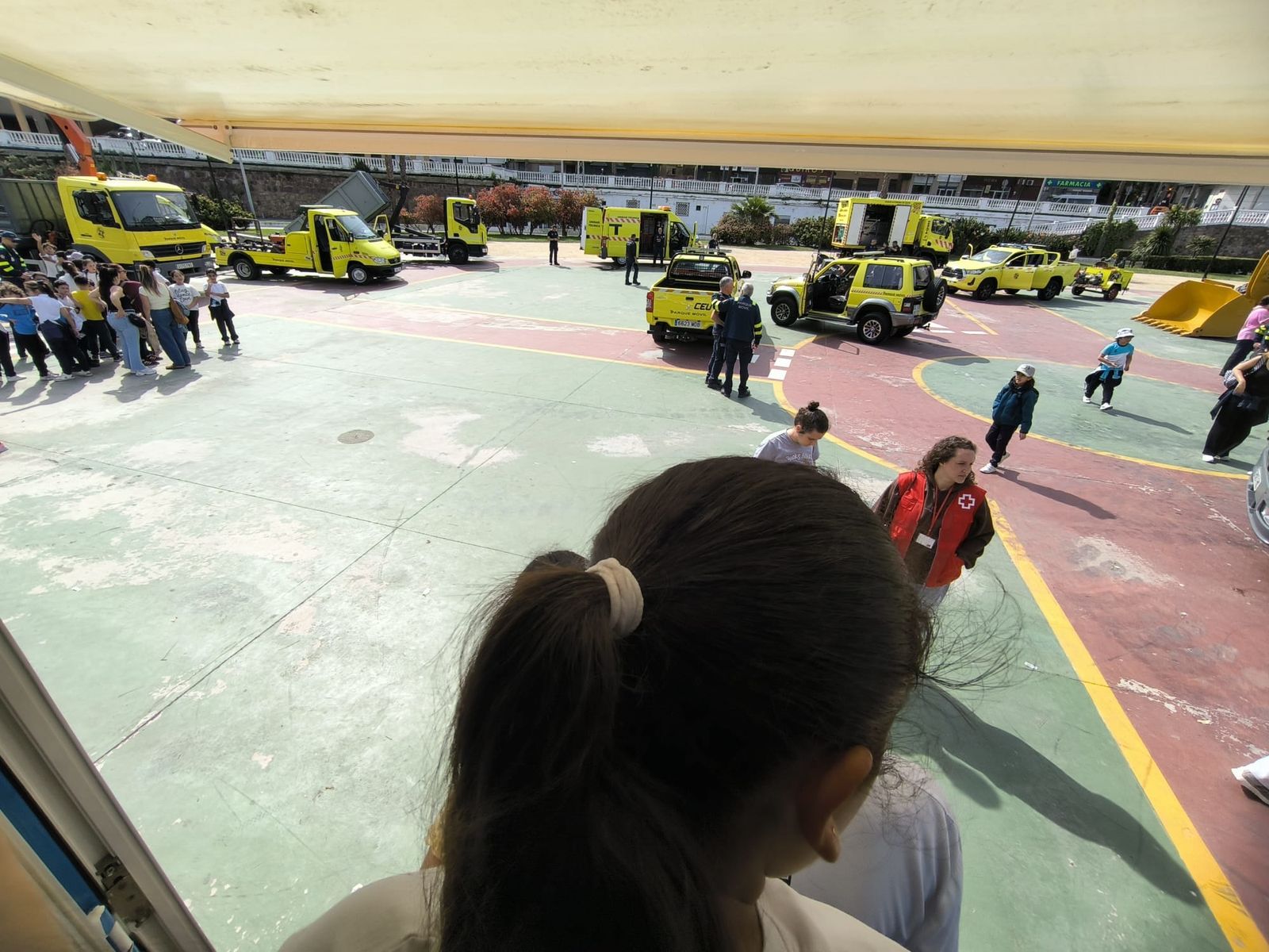 El Parque Móvil de Ceuta celebra su 50 aniversario con una exposición para escolares