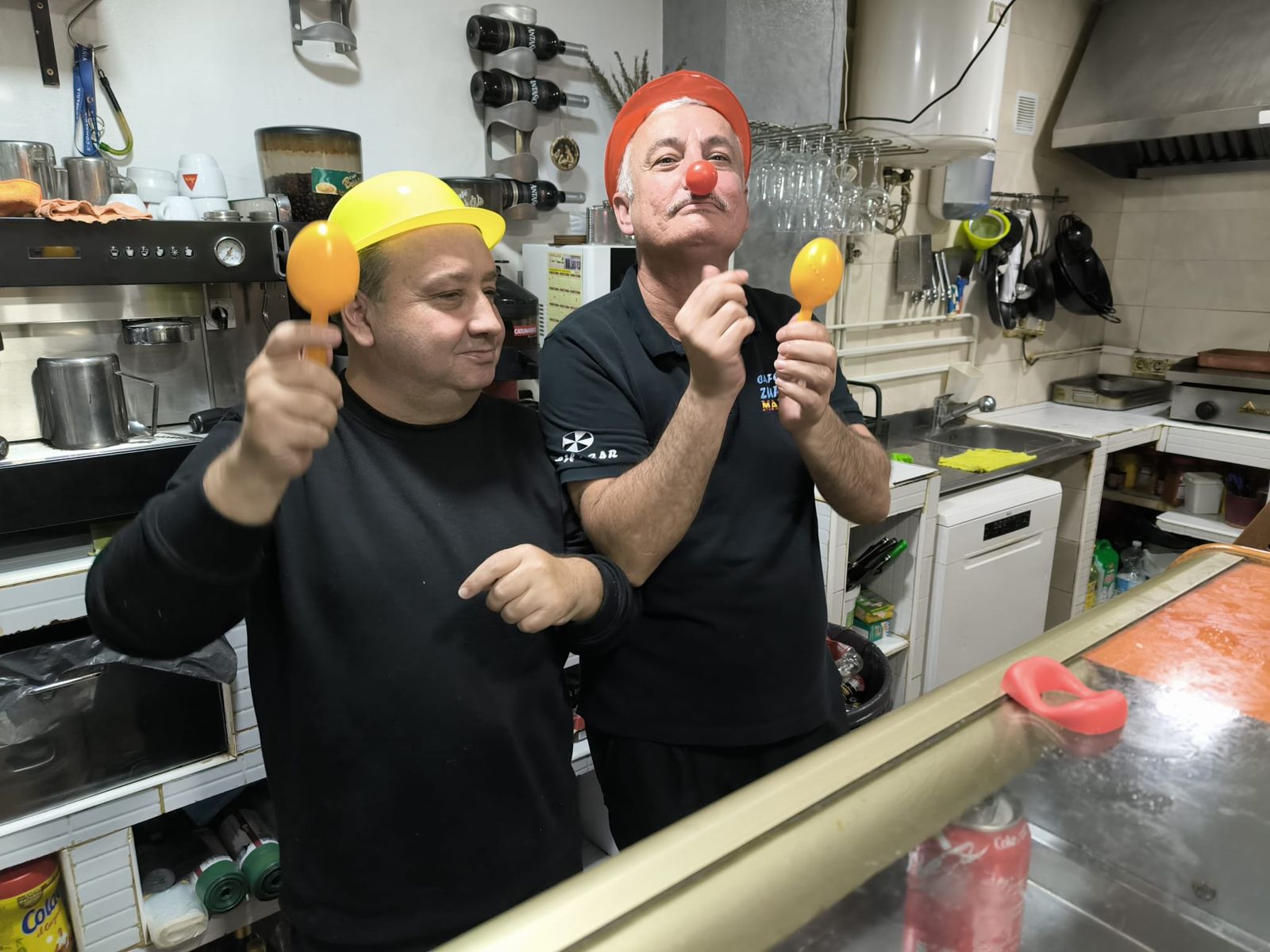 los ceutíes dan la bienvenida al año 2026