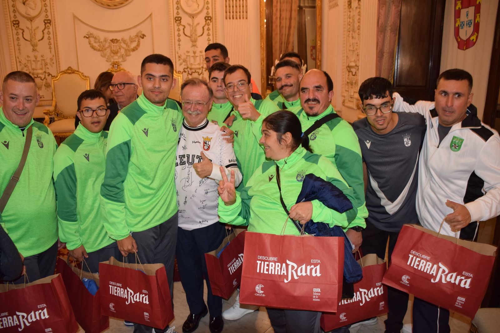 Vivas recibe al equipo Genuine de la AD Ceuta