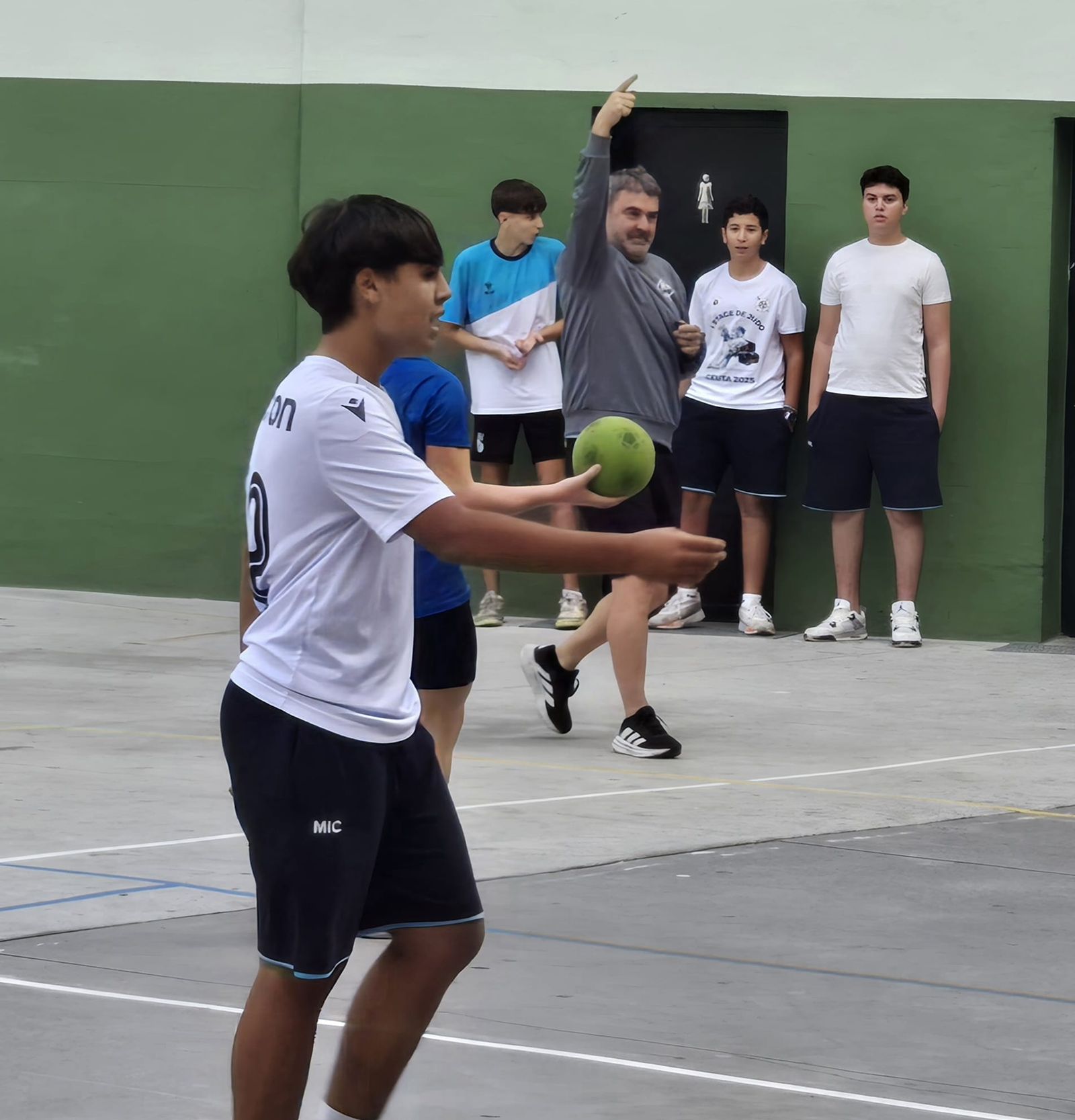 Jornada festiva en el Colegio La Inmaculada con motivo de la víspera del Día de todos los Santos Jornada festiva en el Colegio La Inmaculada con motivo de la víspera del Día de todos los Santos