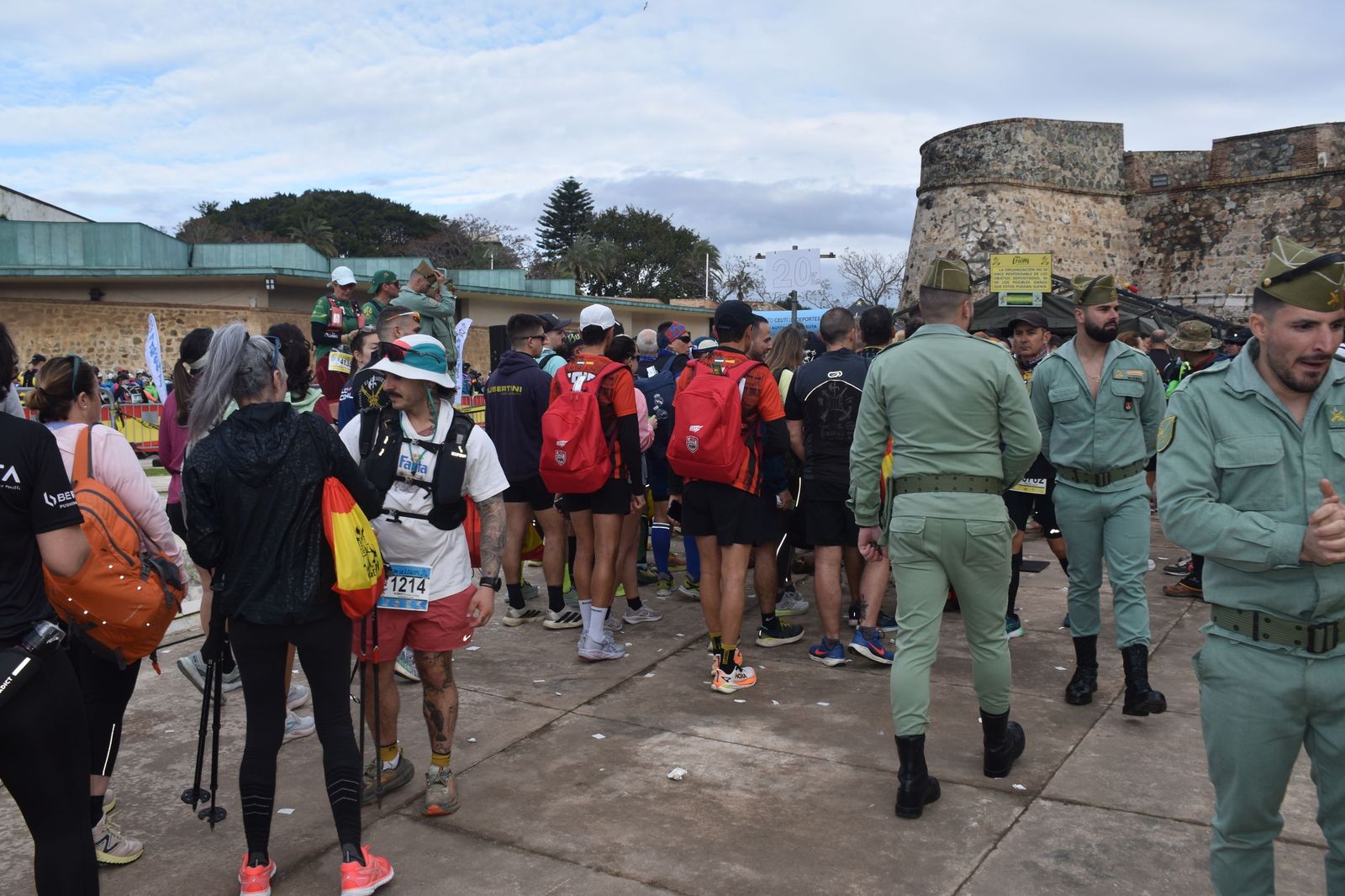 FOTOGALERÍA | Miles de corredores toman la salida en la X Cuna de la Legión: mira las imágenes