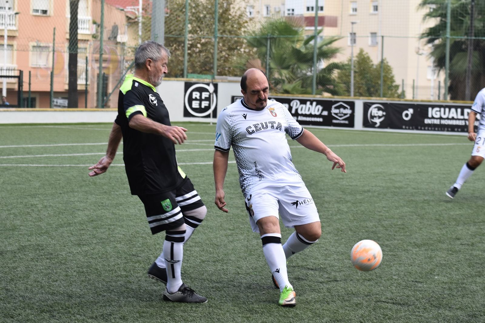 Presentación Genuine