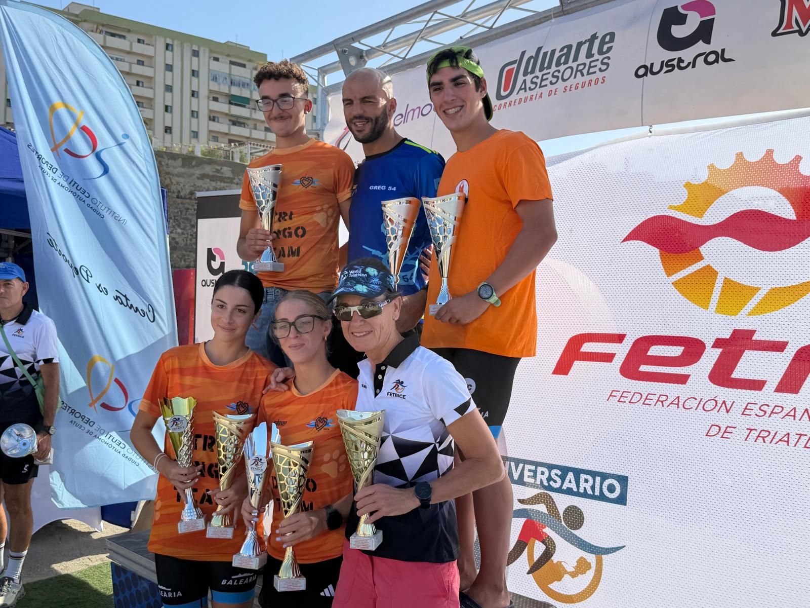 Entrega de trofeos del Acuatlón