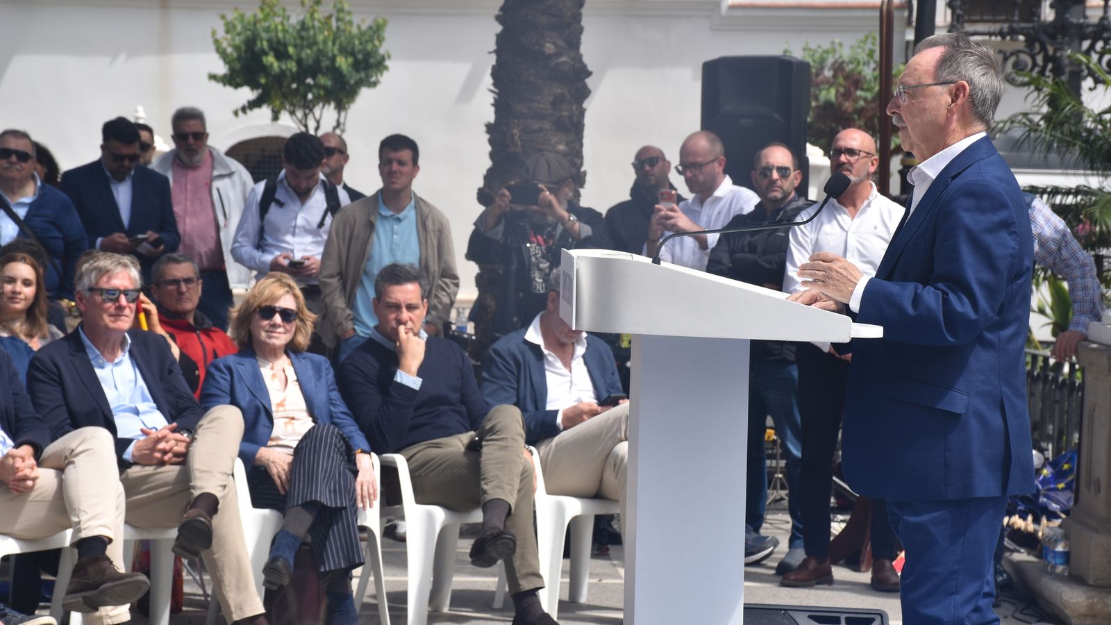 Acto del PP por el Día de Europa en la Plaza de África, con la presencia de su presidente nacional, Alberto Núñez Feijóo