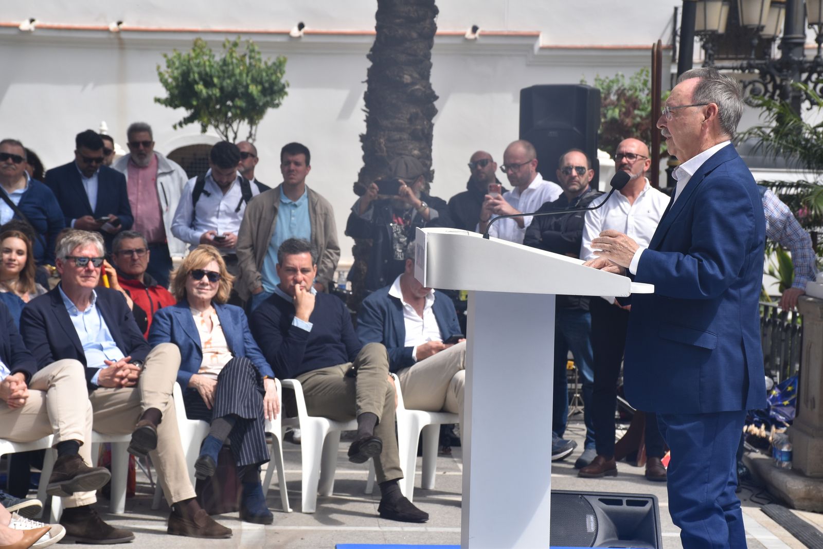 Acto del PP por el Día de Europa en la Plaza de África, con la presencia de su presidente nacional, Alberto Núñez Feijóo