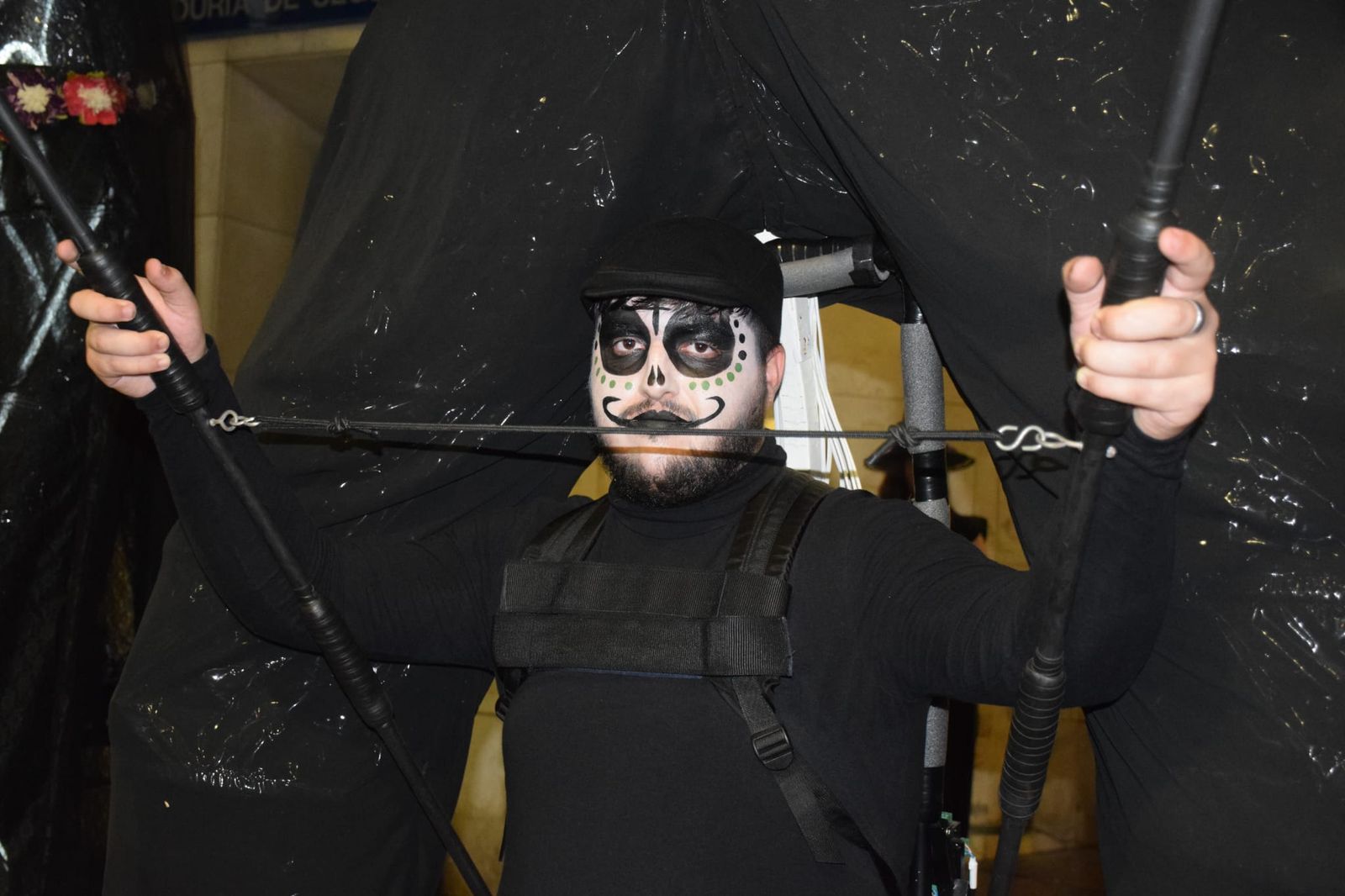 Ceuta se llena de huesos y risas en un Halloween de miedo Ceuta se llena de huesos y risas en un Halloween de risas