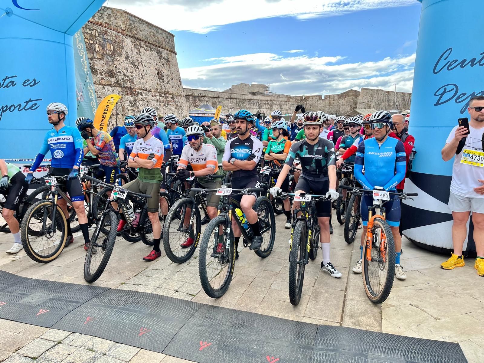 La previa y el inicio de la X Cuna de la Legión a través del objetivo de Reduan