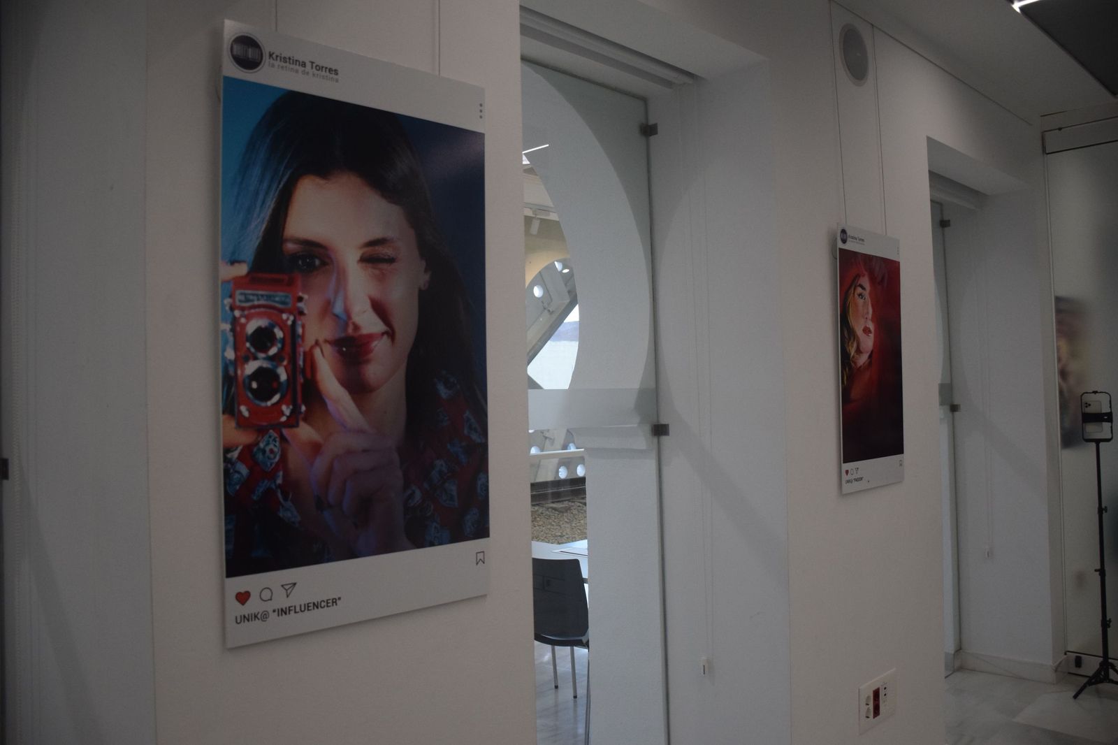 FOTOGALERÍA | La Fundación Premio Convivencia inaugura en Ceuta la muestra “Unik@”