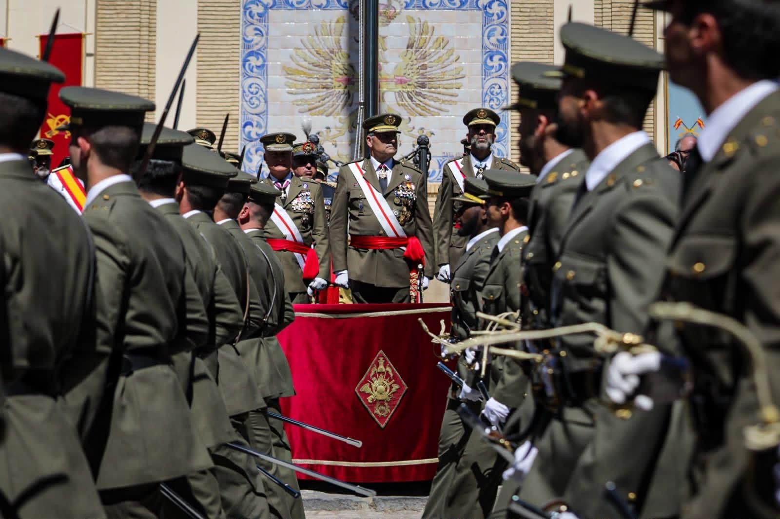 Casi 500 nuevos oficiales se incorporan al Ejército de Tierra y de la Guardia Civil