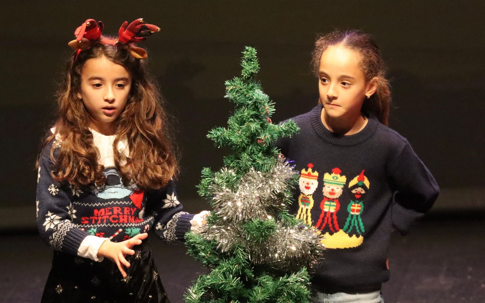 La Navidad perdura en el Revellín con una nueva muestra de belenes