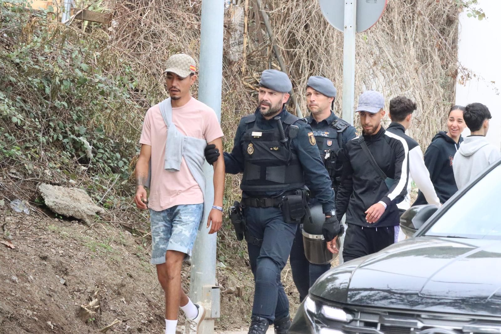La Policía busca a cientos de marroquíes con el asilo denegado que han desaparecido en Ceuta