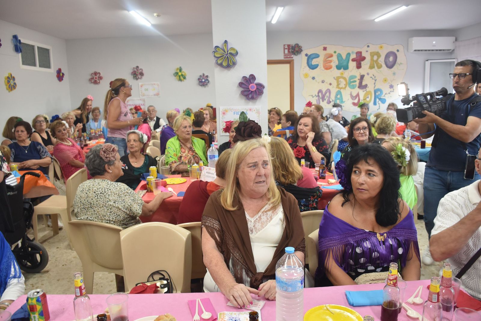 Villajovita se viste de feria para celebrar la primavera junto a sus mayores