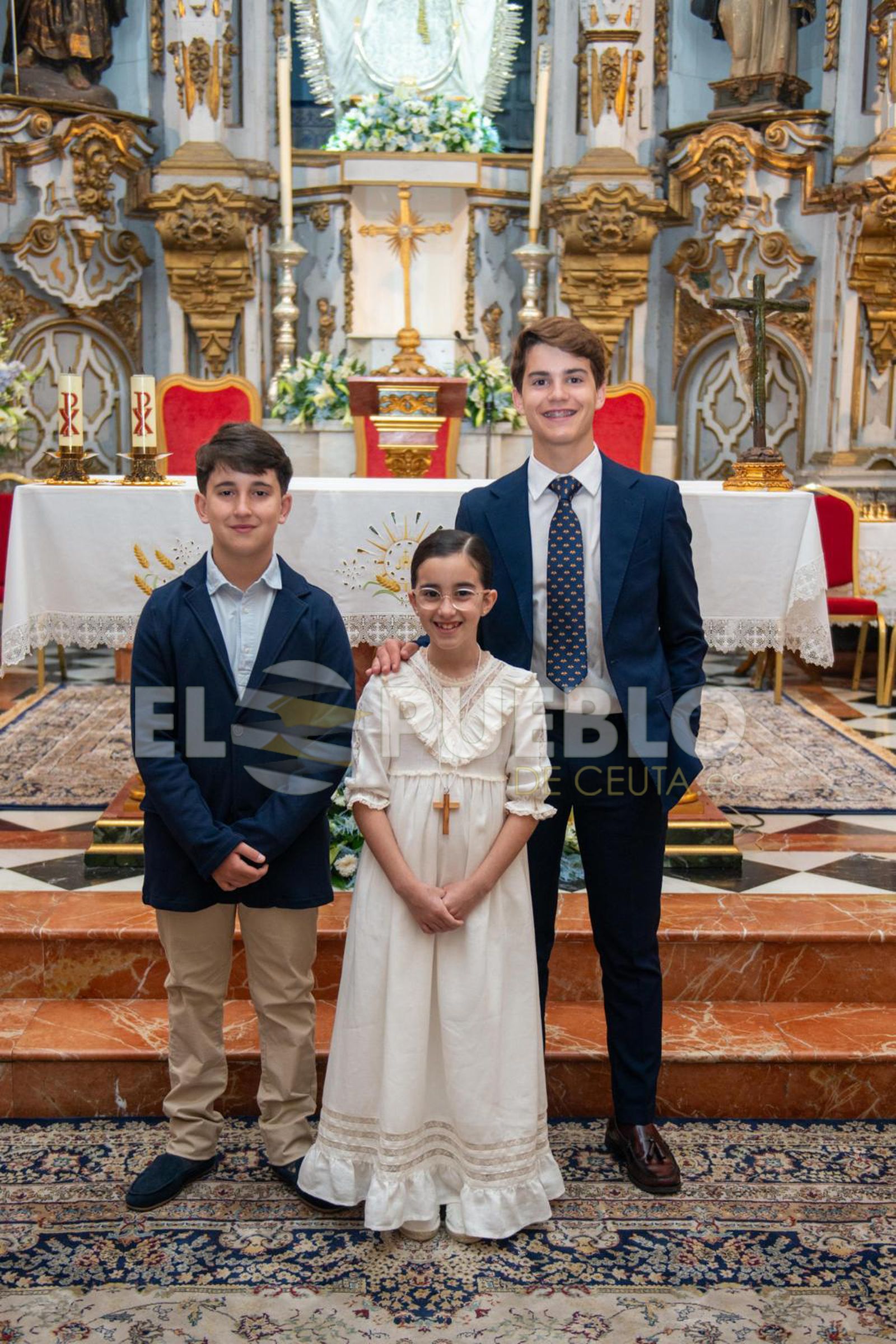 Comuniones en la Iglesia de Nuestra Señora de los Remedios