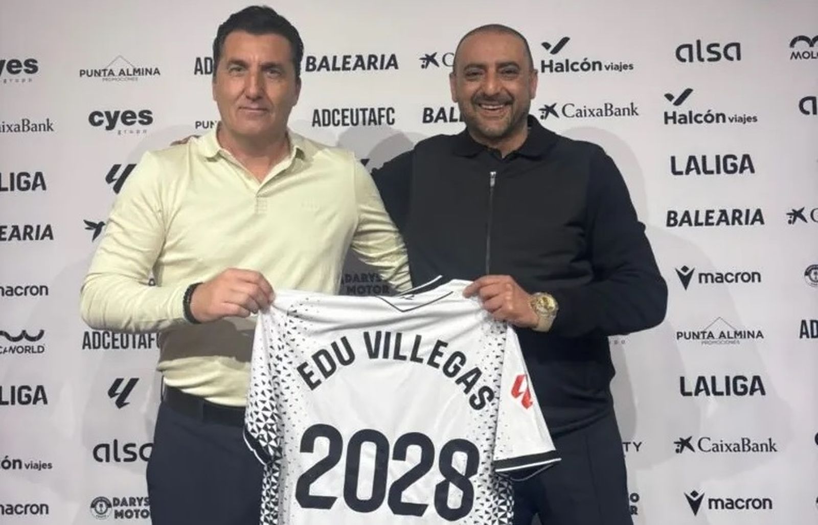 Edu Villegas renueva hasta 2028 y consolida el ambicioso proyecto deportivo de la AD Ceuta FC