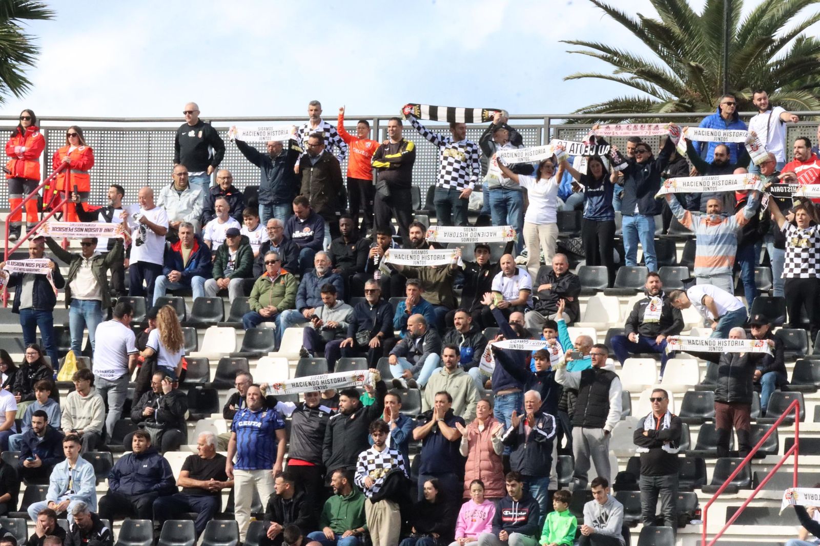 FOTOGALERÍA | El intenso encuentro entre la AD Ceuta y el Leganés en el Alfonso Murube