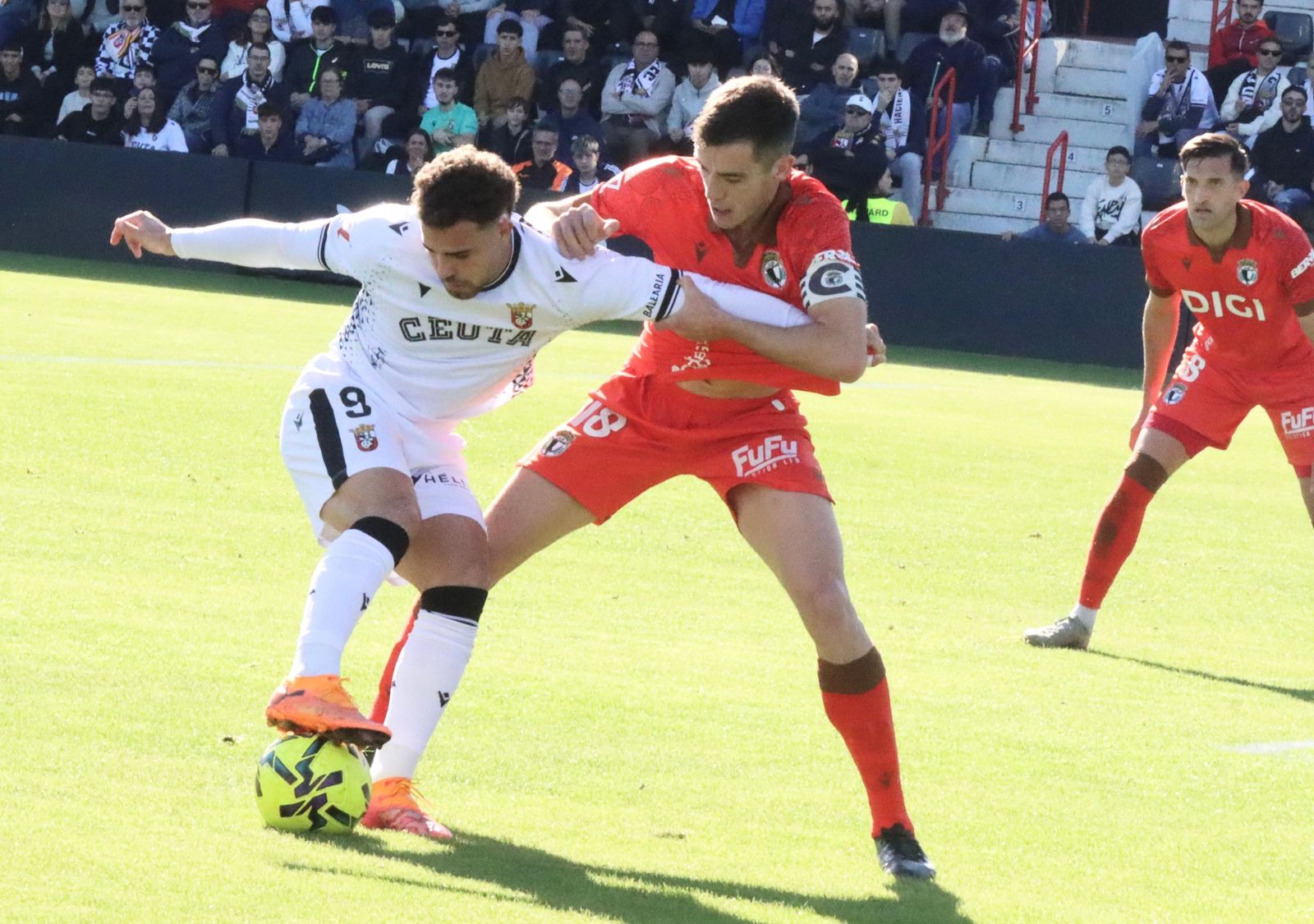 FOTOGALERÍA | Así se vivió la sexta victoria ceutí en el Alfonso Murube