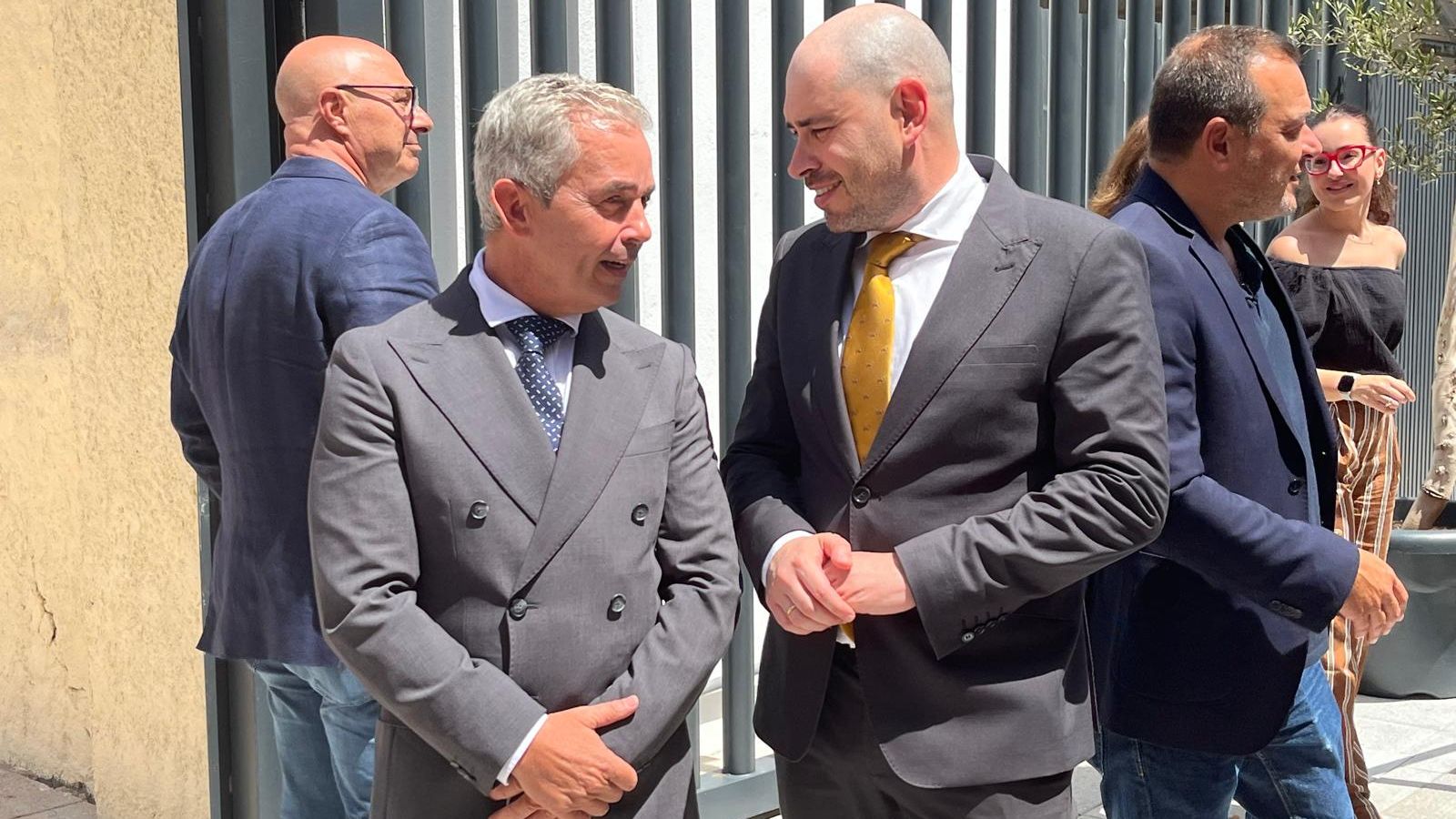 Acto de inauguración del nuevo centro de la Academia Ecos
