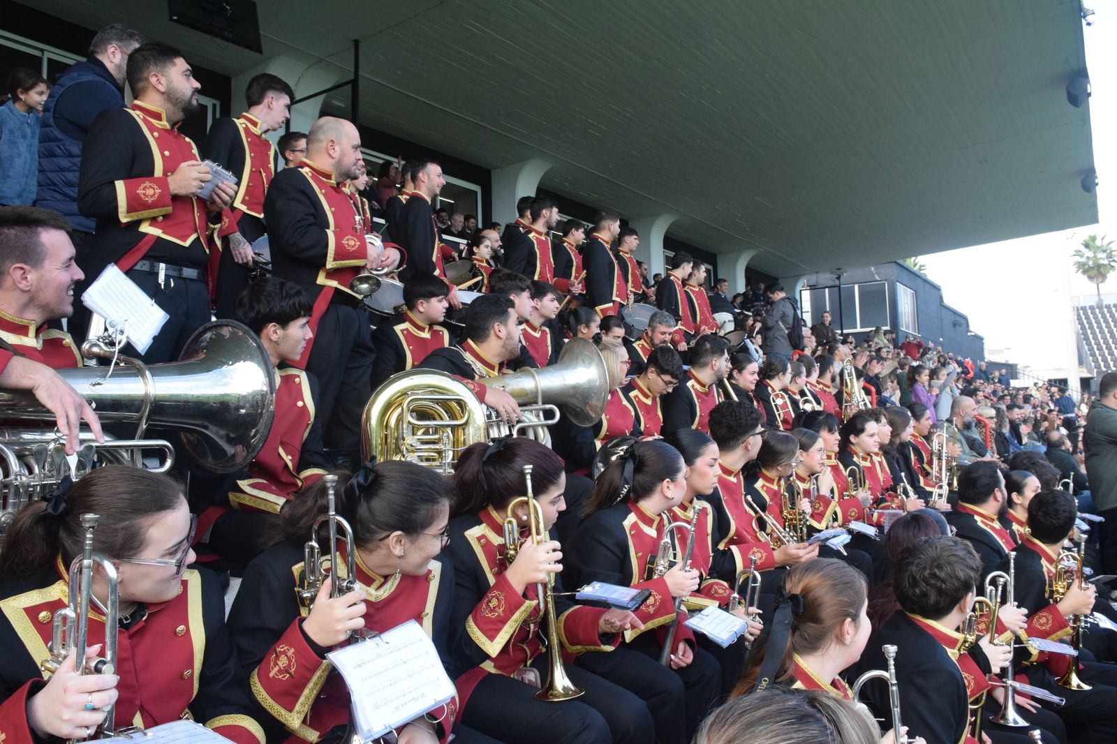 Así se vivió en el Murube la esperada llegada de los Reyes Magos
