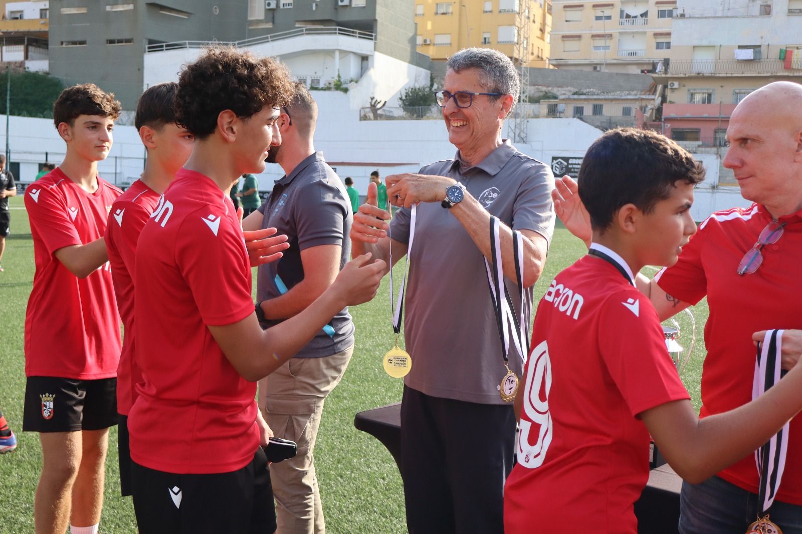 La AD Ceuta gana el play-off por el título
