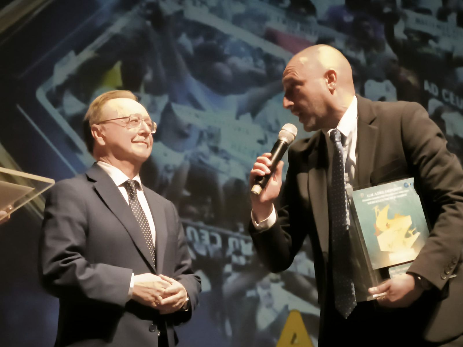 Ceuta ensalza el talento, esfuerzo y futuro de sus “héroes entre dos mares”