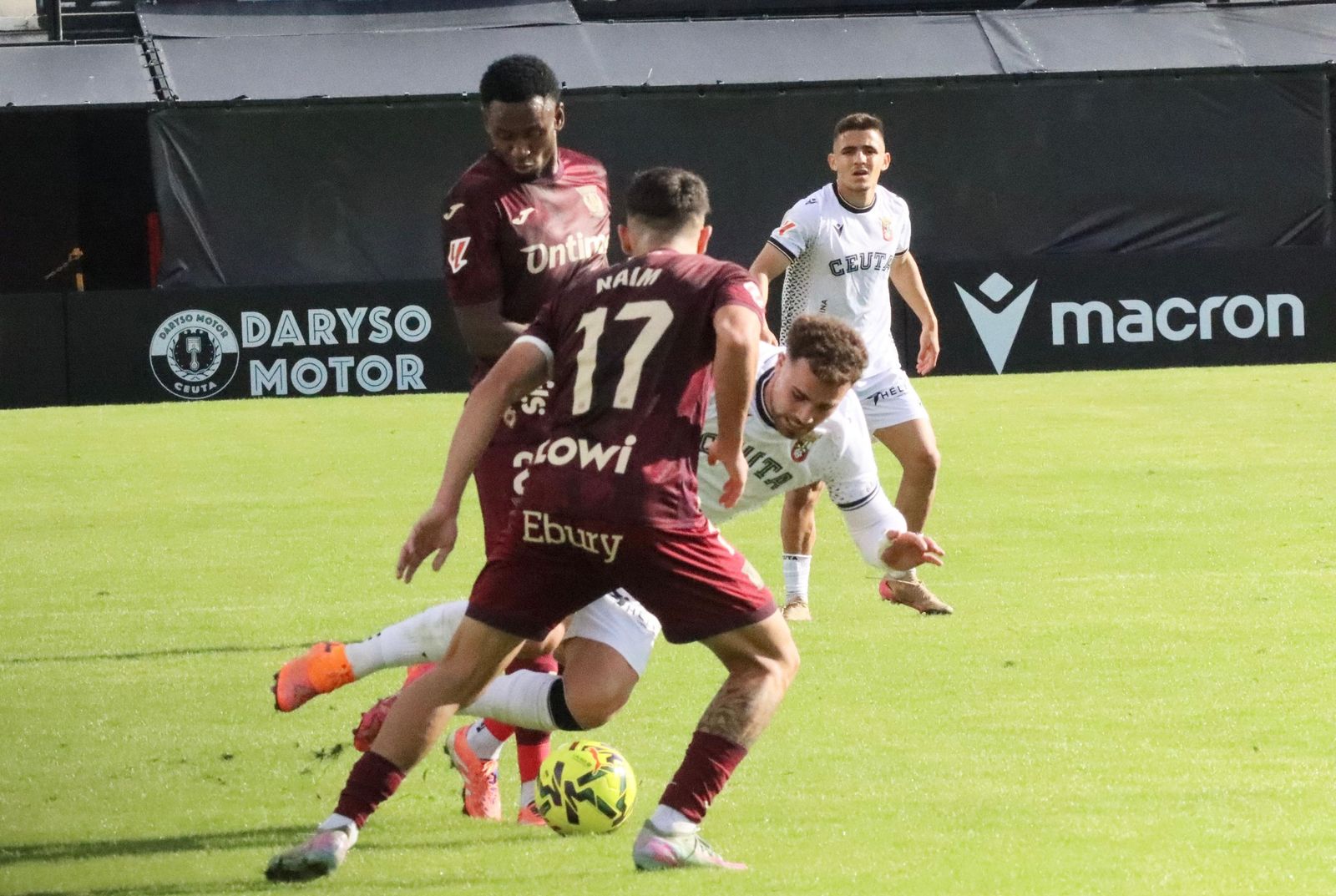 FOTOGALERÍA | El intenso encuentro entre la AD Ceuta y el Leganés en el Alfonso Murube