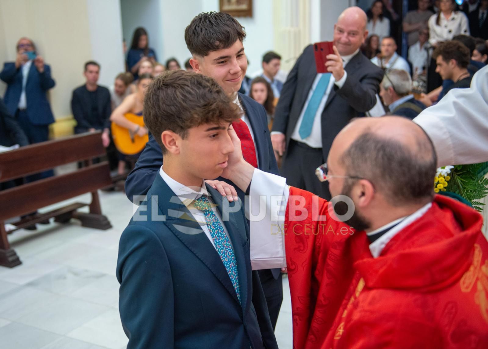 Confirmaciones en la Iglesia de San Francisco