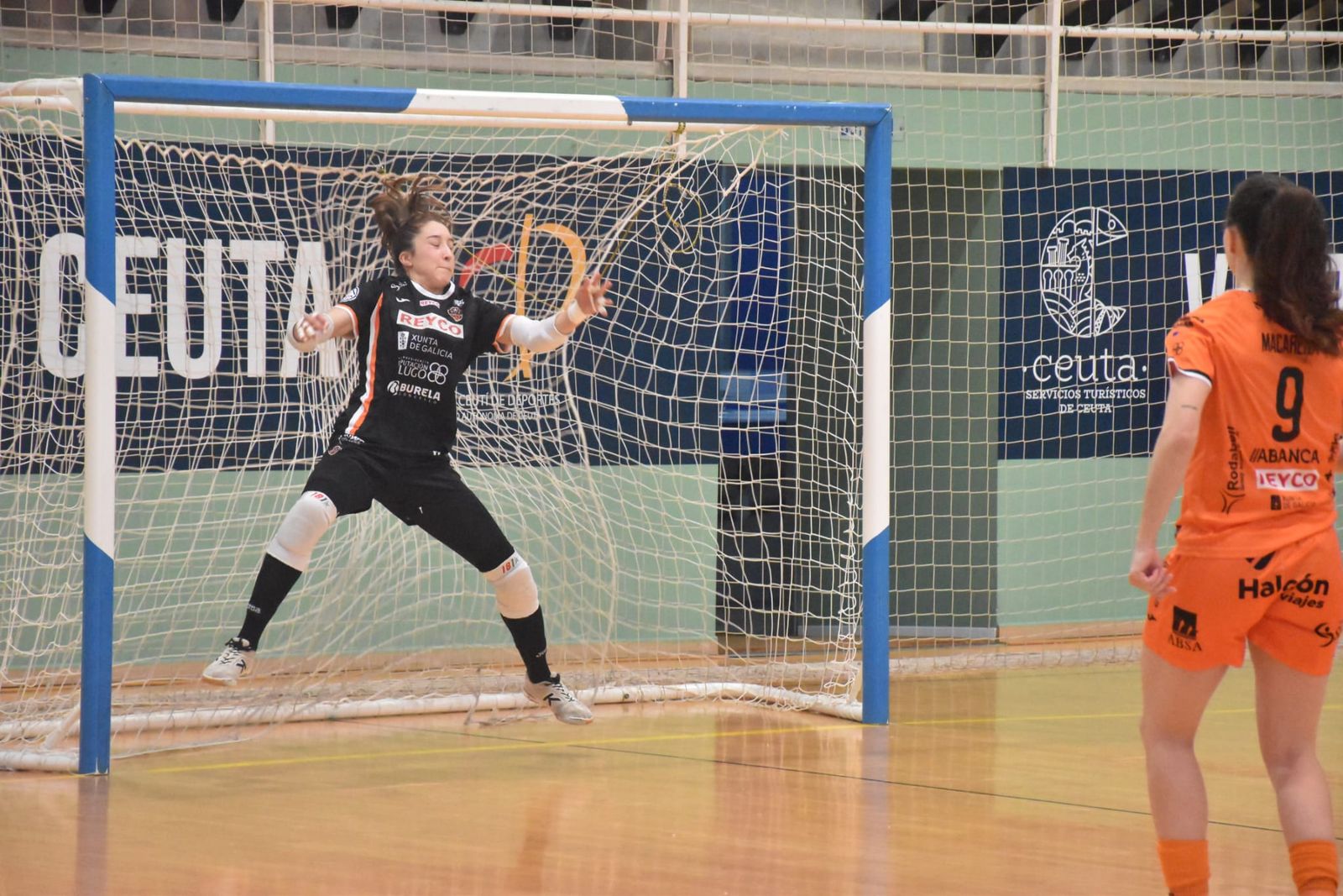 Partido AD Ceuta frente al Burela