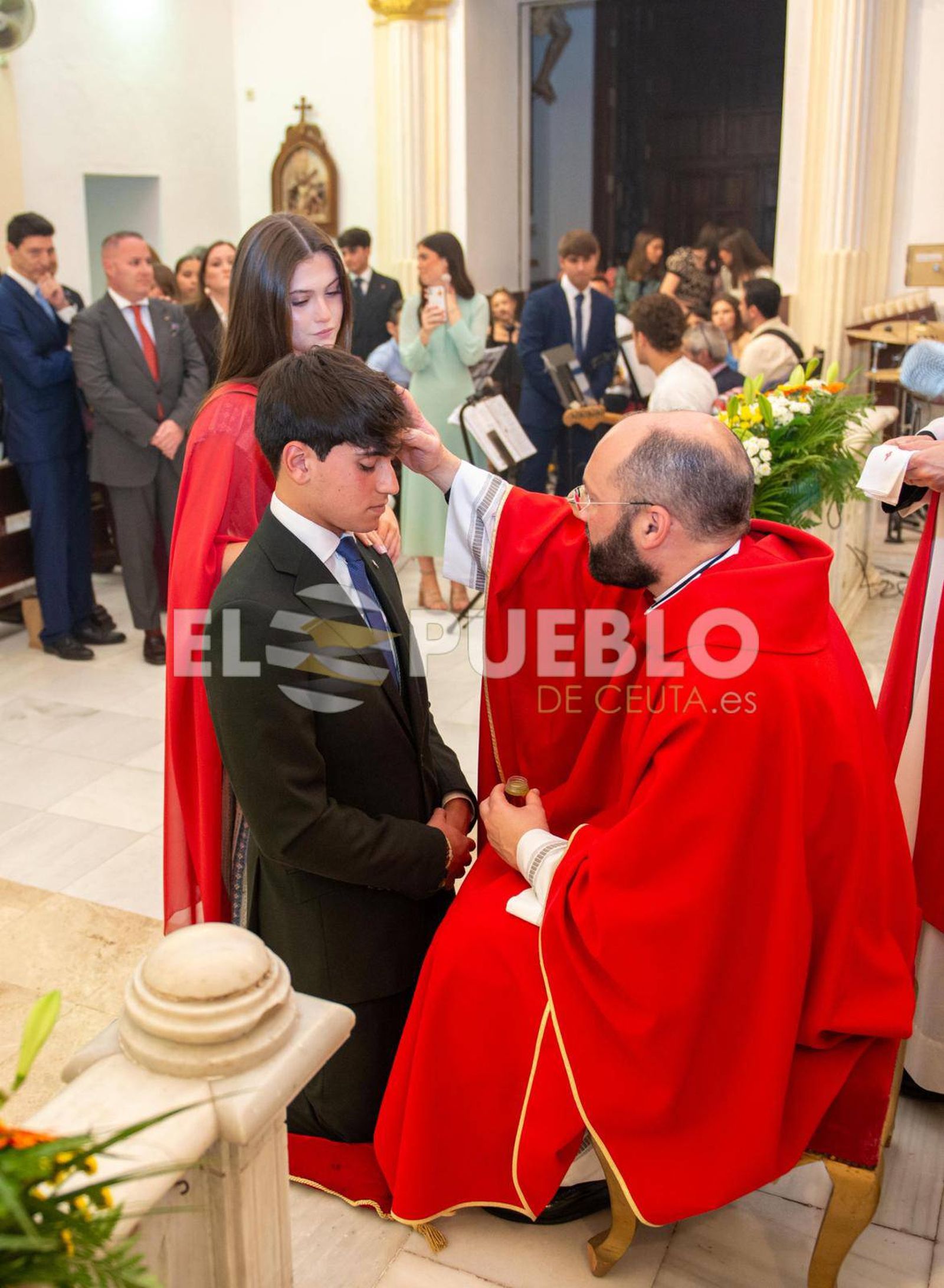 Confirmaciones en la iglesia de San Francisco este viernes
