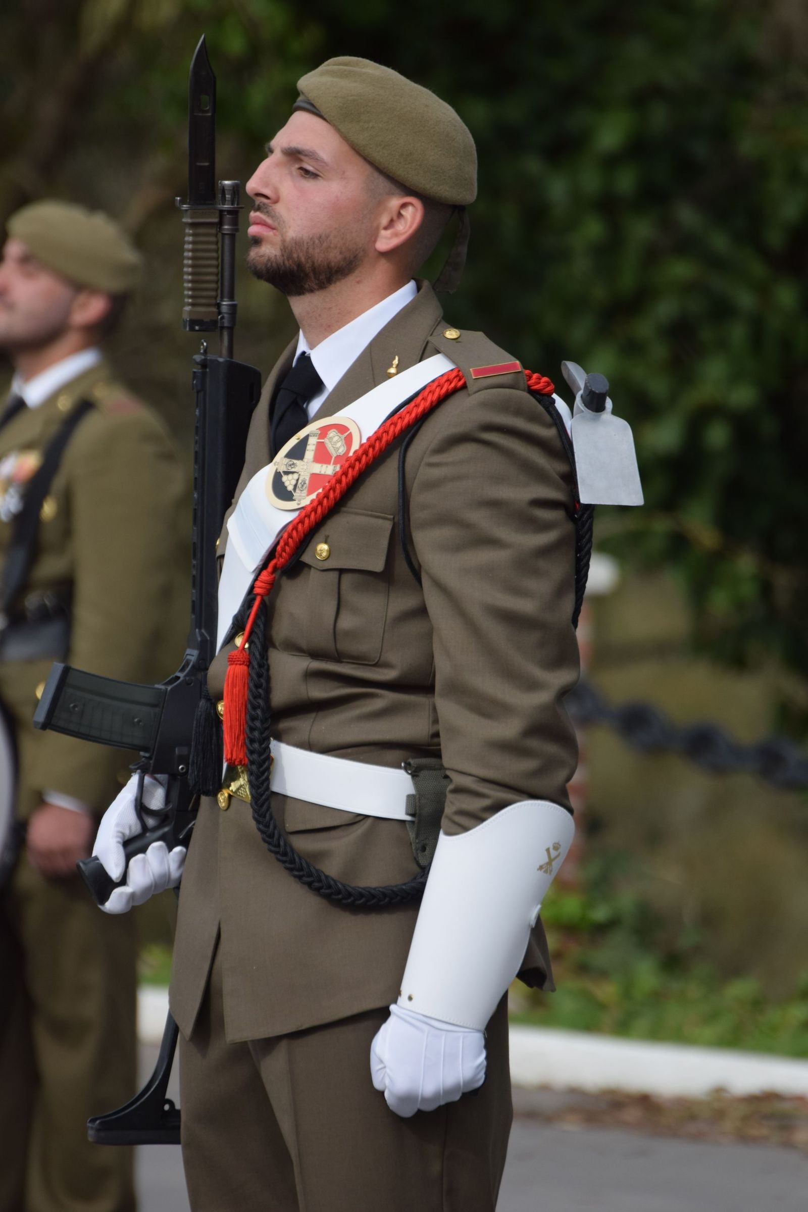 El Ramix-30 celebra Santa Bárbara con una ceremonia marcada por los homenajes y la tradición artillera