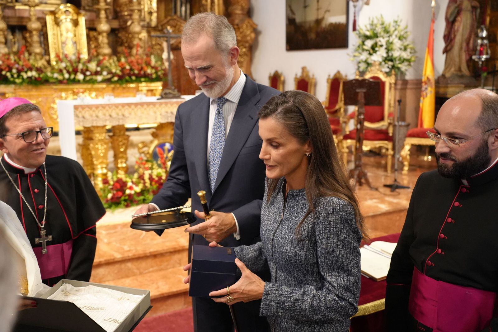 La visita de los reyes al Santuario de África, en imágenes