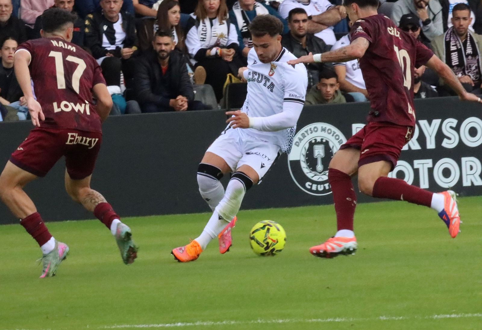 FOTOGALERÍA | El intenso encuentro entre la AD Ceuta y el Leganés en el Alfonso Murube