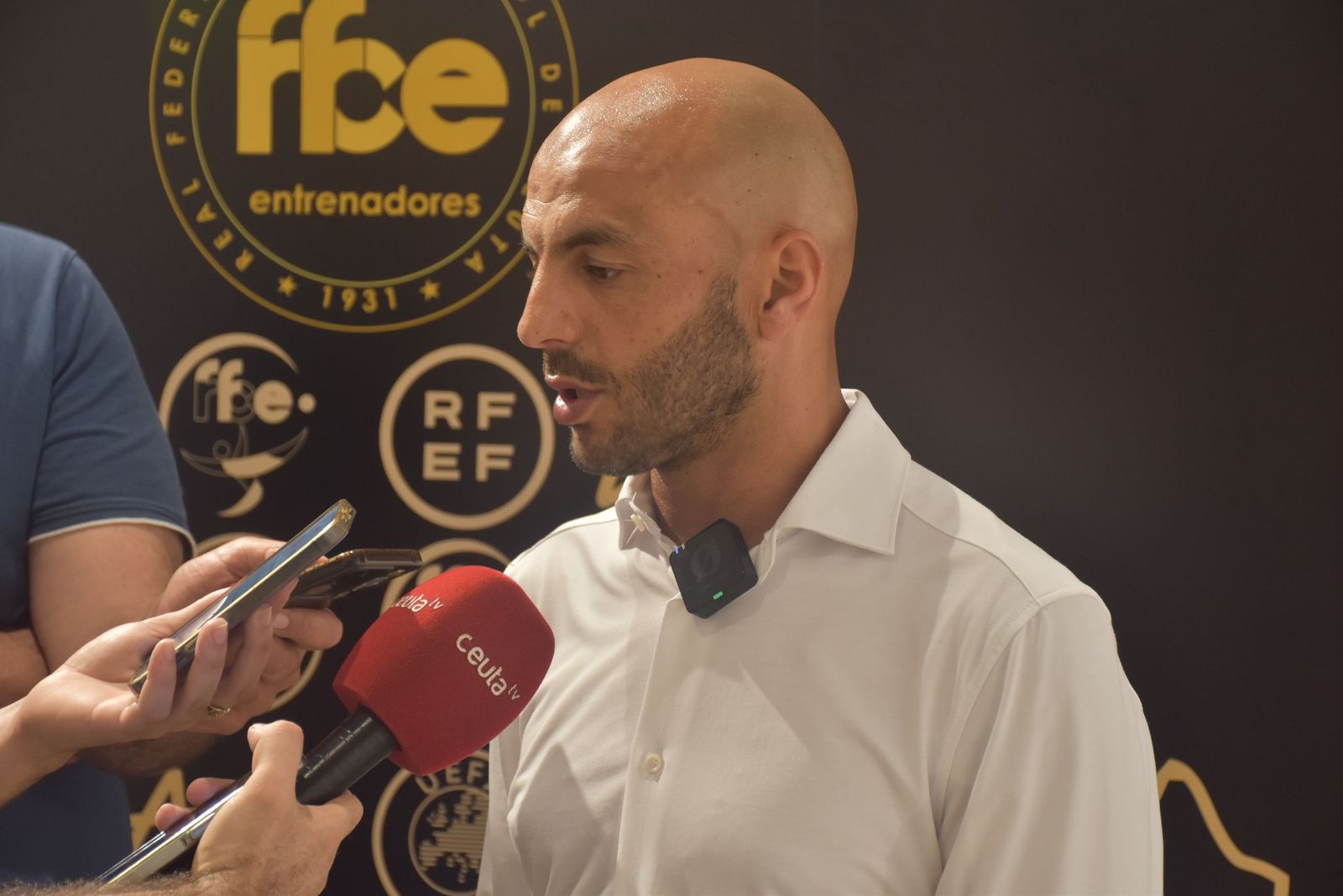 Emotivo homenaje a un emblema de Regulares: Vilal Ahmed