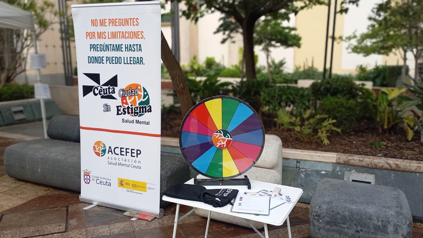 Detalle de parte del material usado por ACEFEP