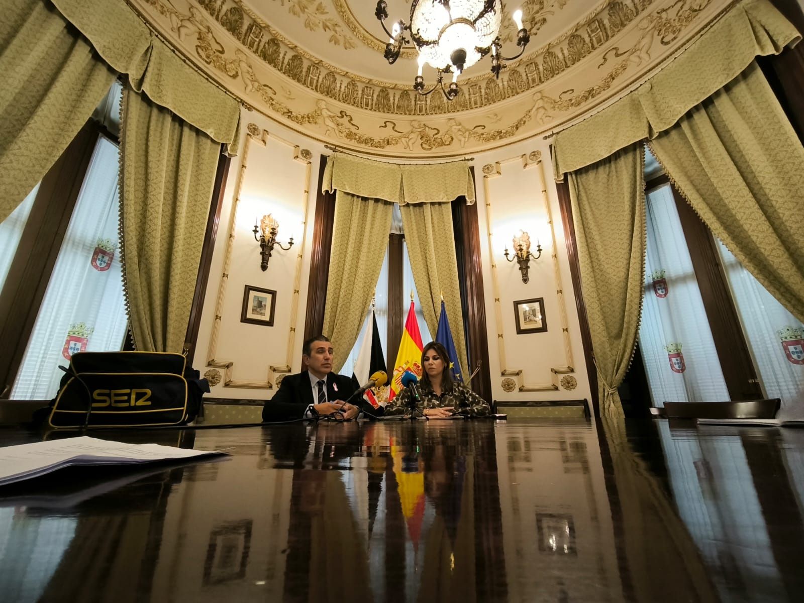 Rontomé y Benzina, durante el acto de firma del convenio
