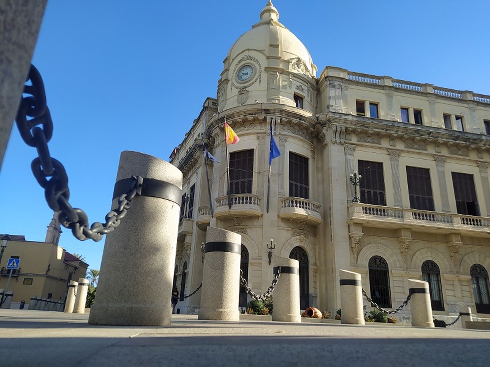 FOTO E.P.