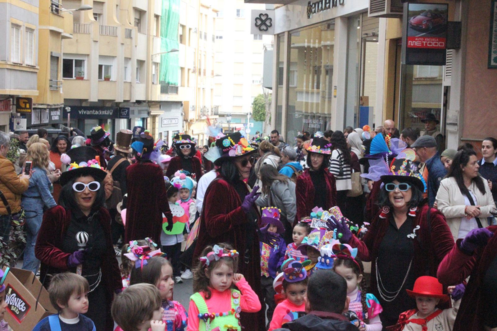 Pasacalles de carnaval del Beatriz de Silva. / FOTO S.C.
