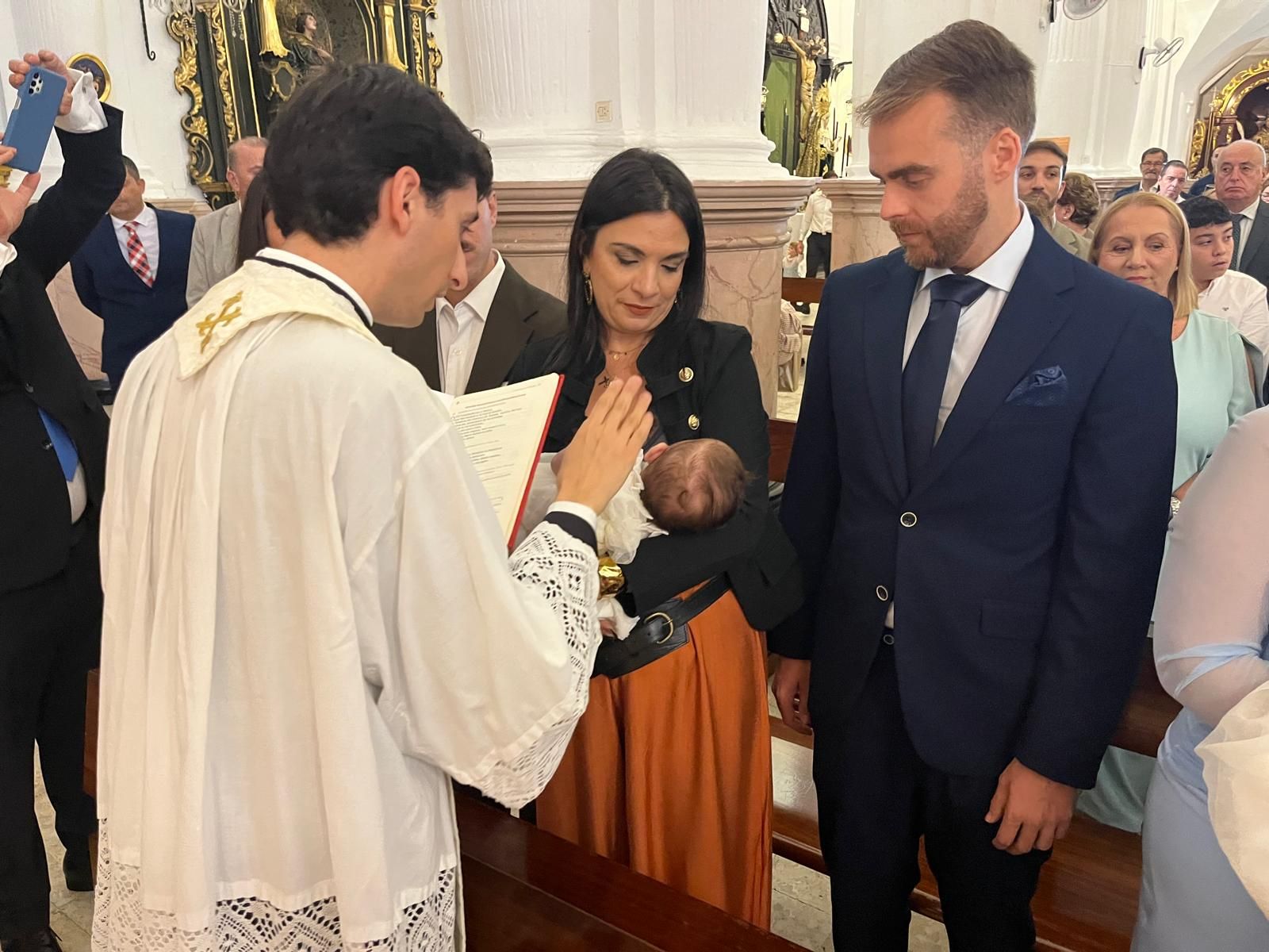 Bautismo de Nico, Mateo y Leo en el Santuario
