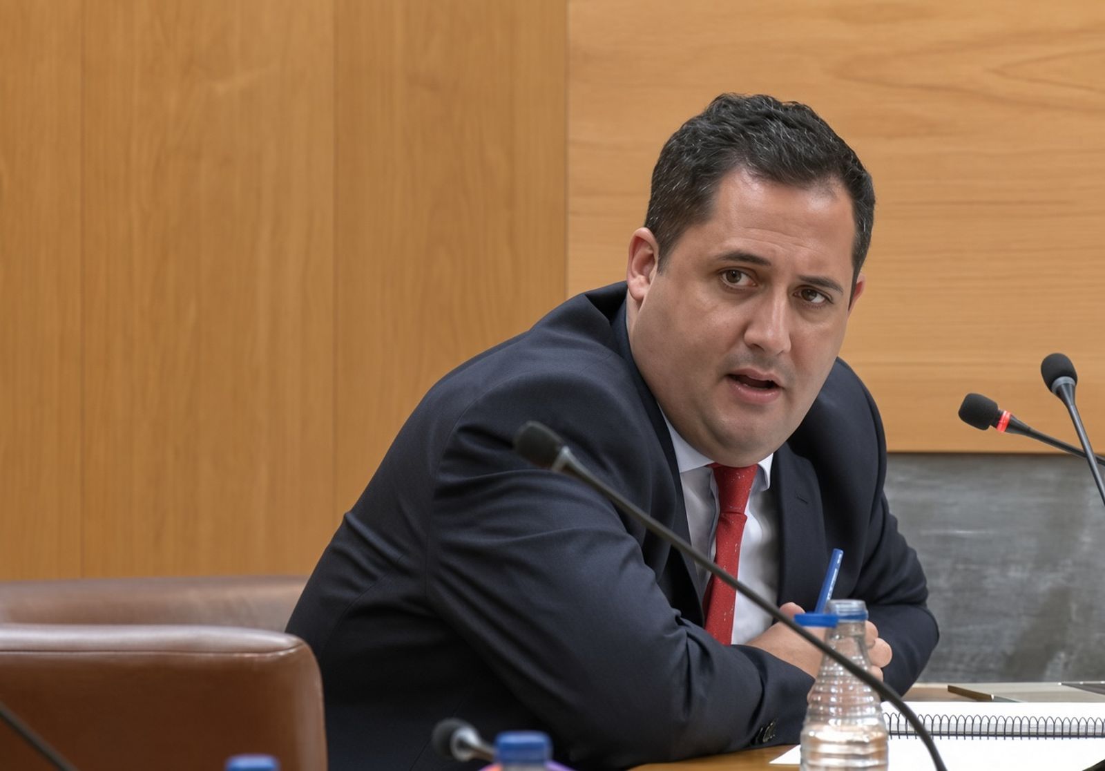 Alejandro Ramírez, durante el pleno