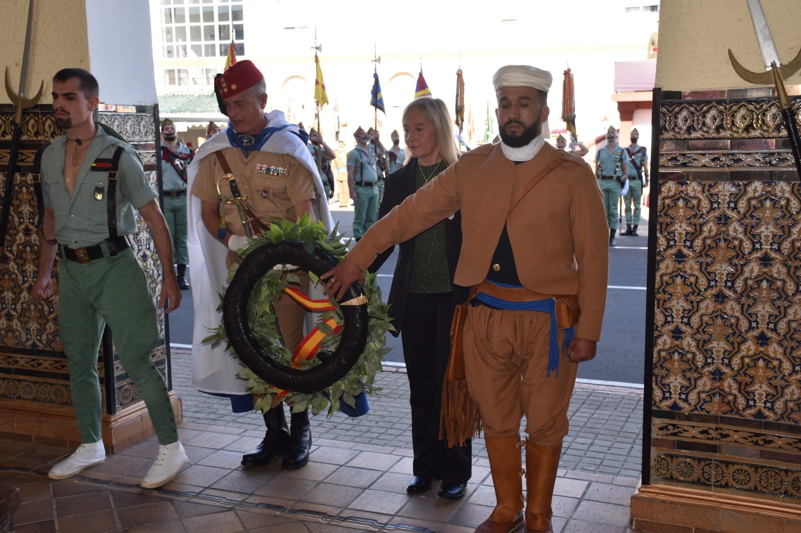 Regulares se viste de gala en honor de la Patrona de Infantería