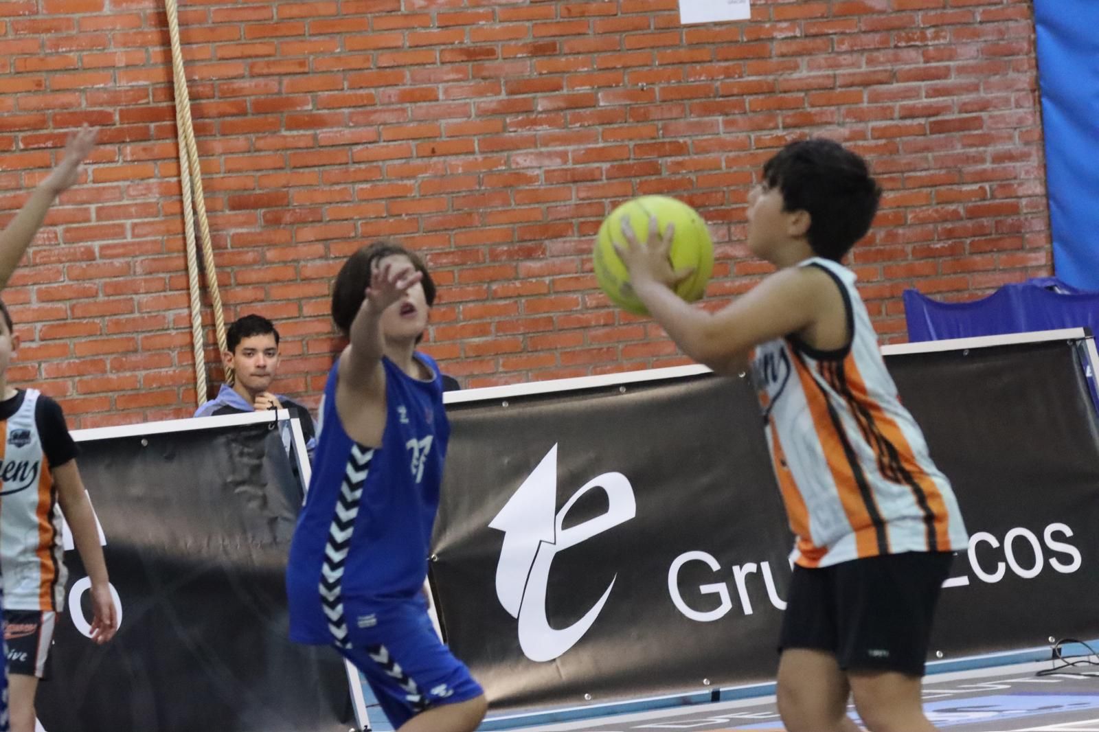 El Baloncesto más solidario se da cita en el 'Campoamor