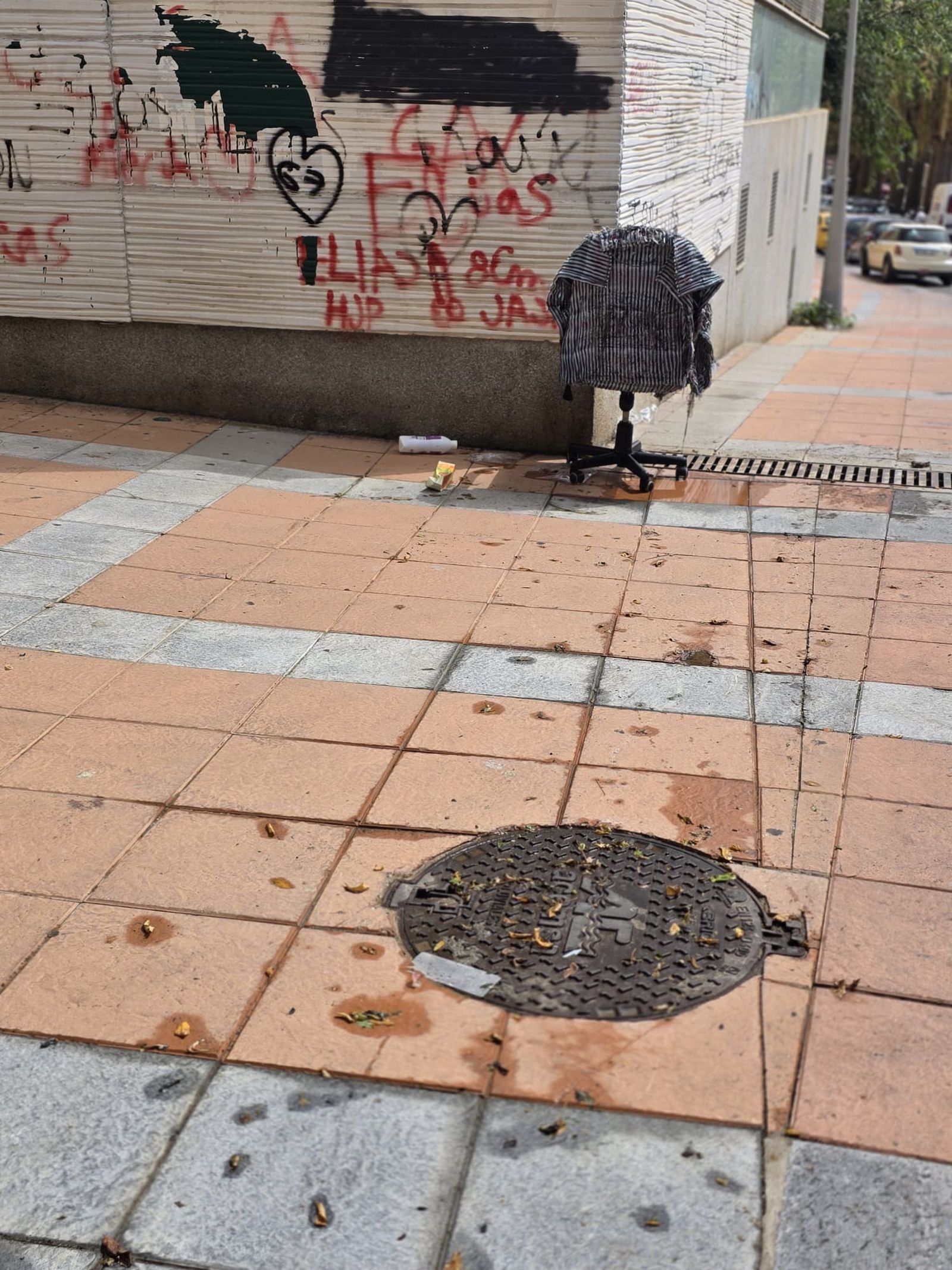 Estado lamentable de las calles en Ceuta tras la crisis migratoria