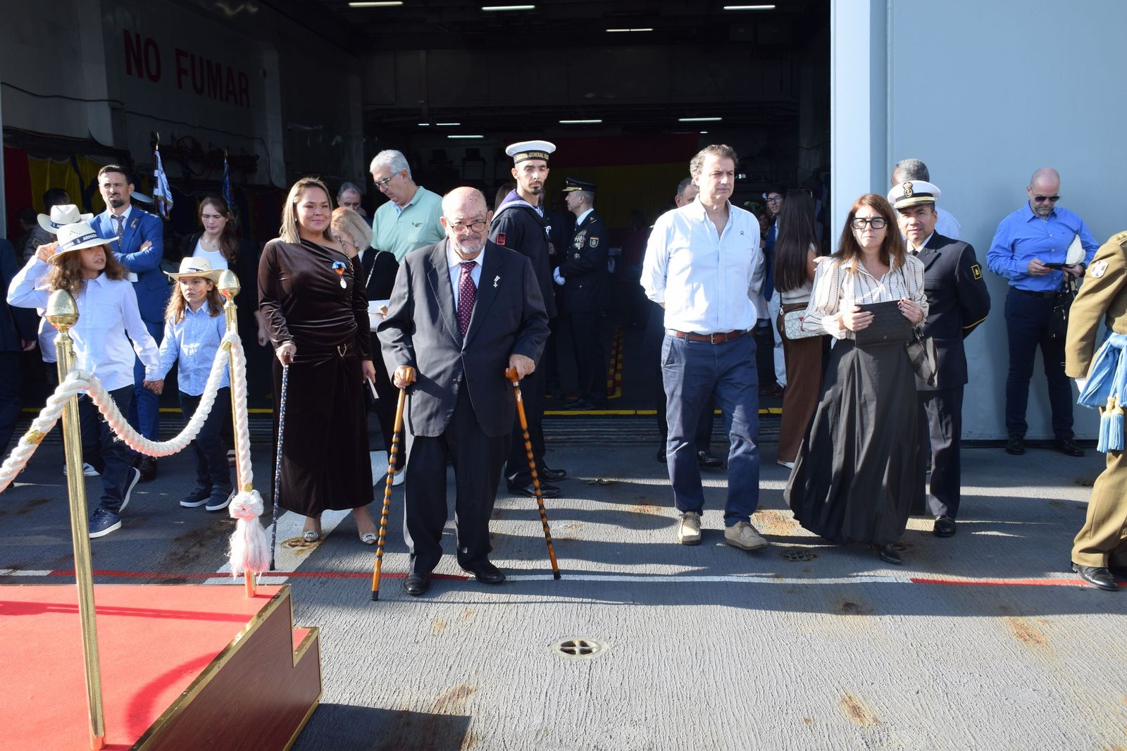 Emotiva jura de bandera a bordo del 'Castilla'