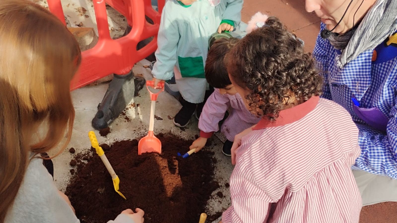Ceuta impulsa la educación ambiental en las aulas a través de los huertos escolares