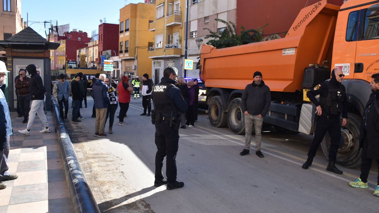 La Policía Nacional en el lugar de la protesta, en Hadú