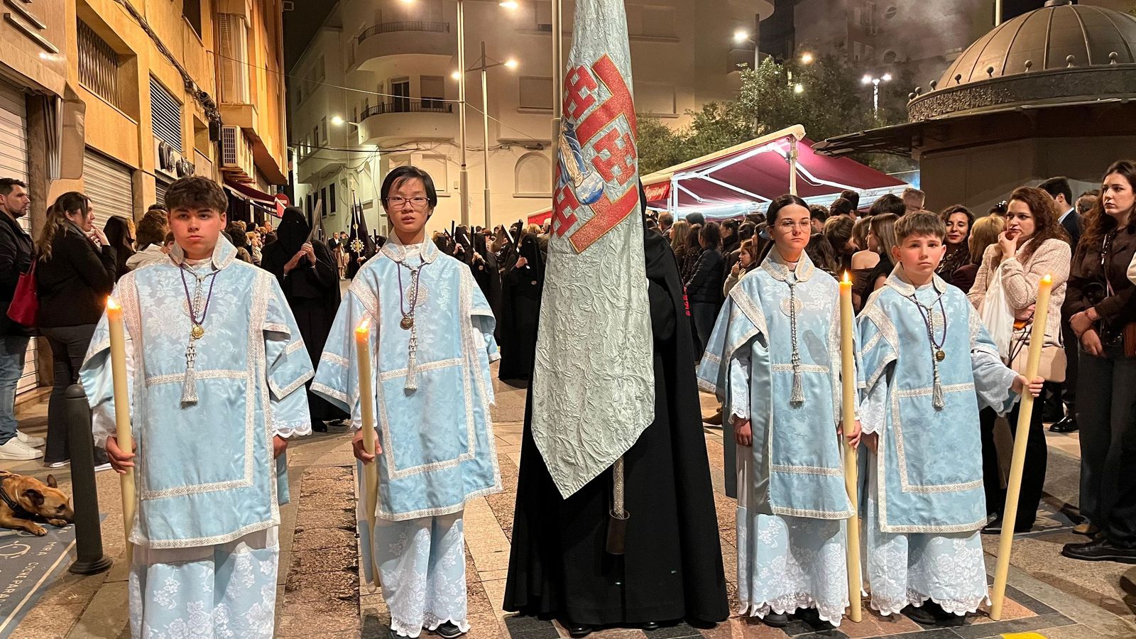 Una 'Madruga' marcada por la alta participación de jóvenes acompañando a la hermandad