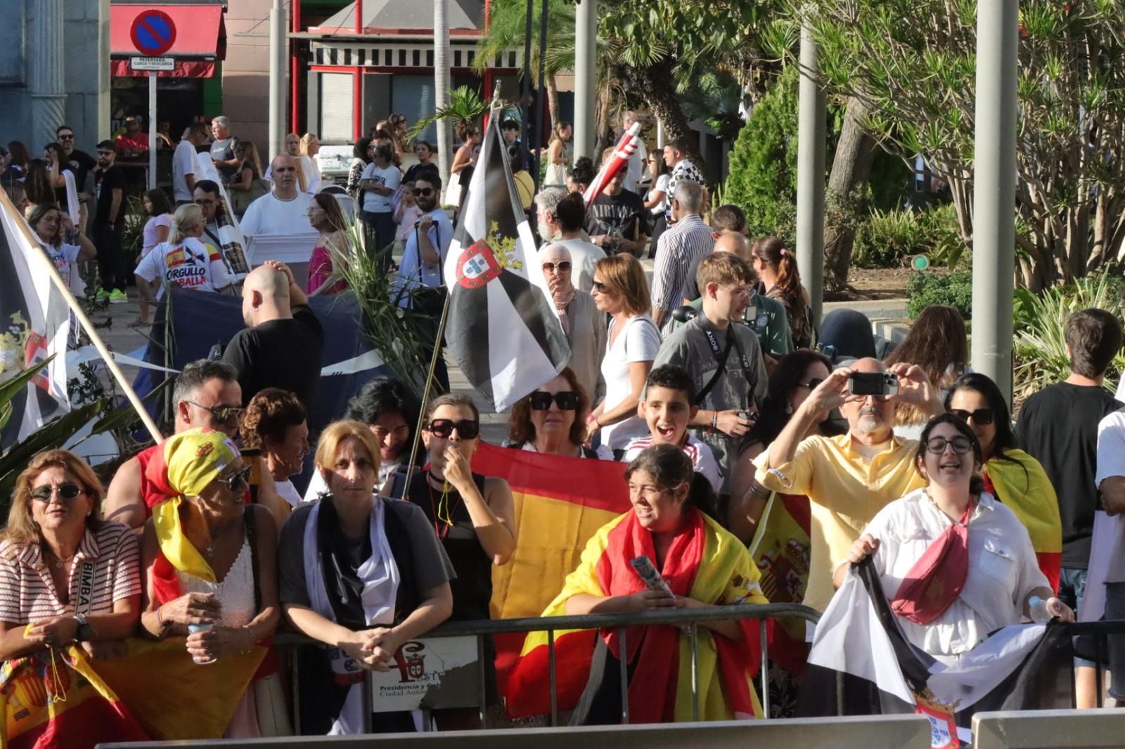 Los docentes de Ceuta dicen "basta" y llevan a la calle su exigencia de seguridad