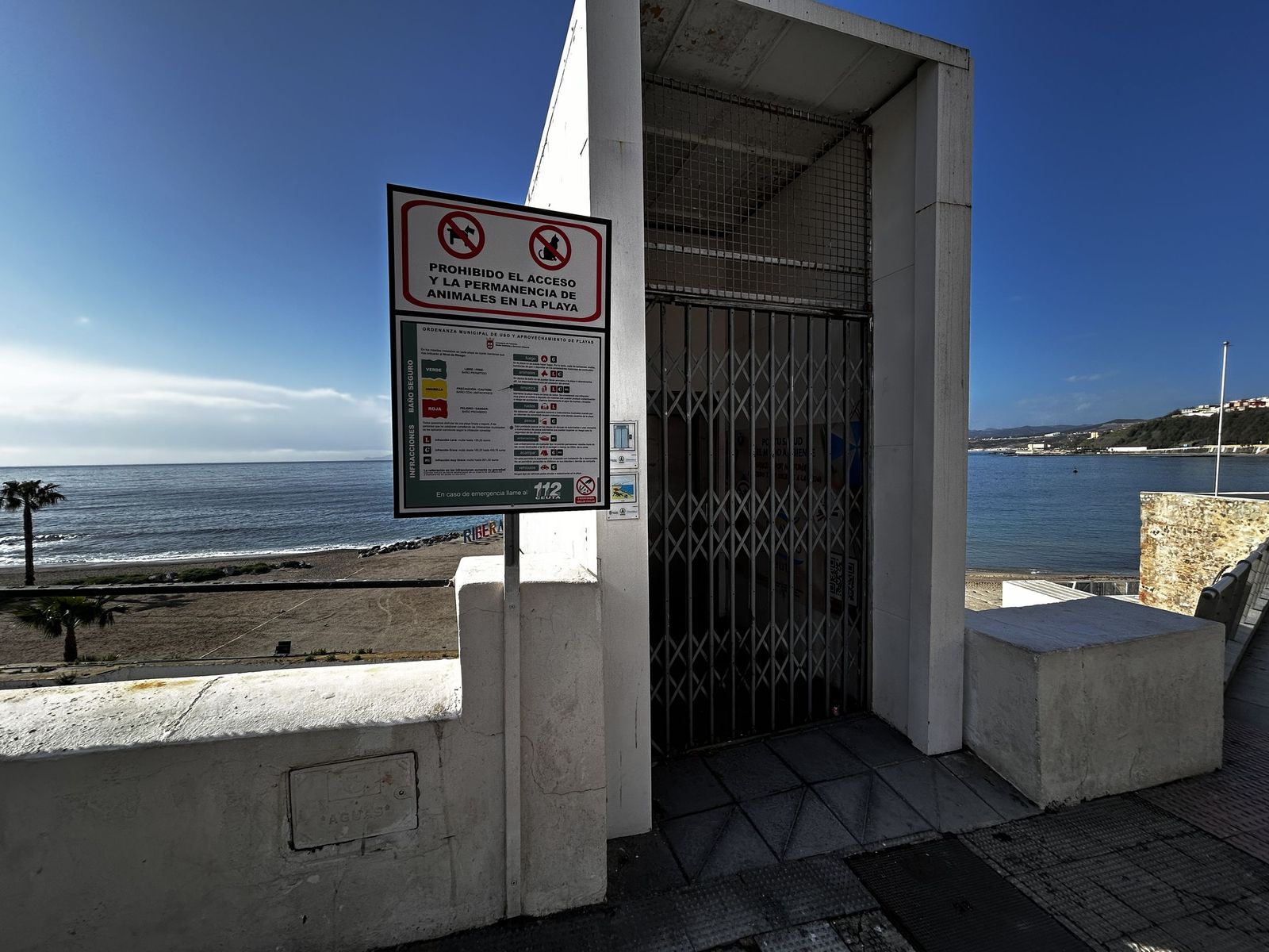 Ascensor de acceso a La Ribera