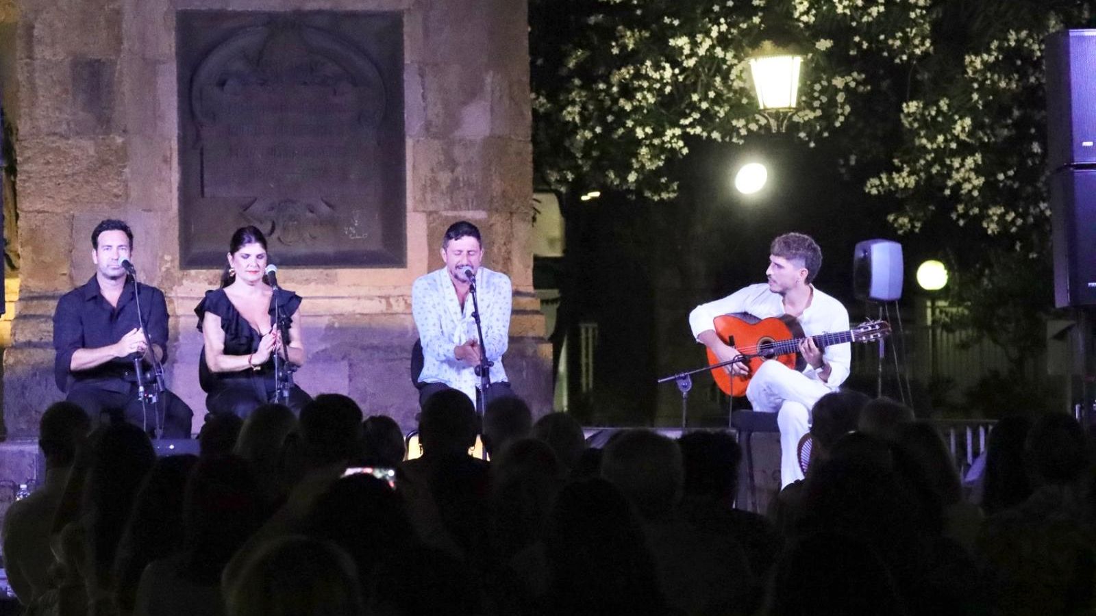 El flamenco vuelve a conquistar Ceuta con Lucía Benavides y David Palomar